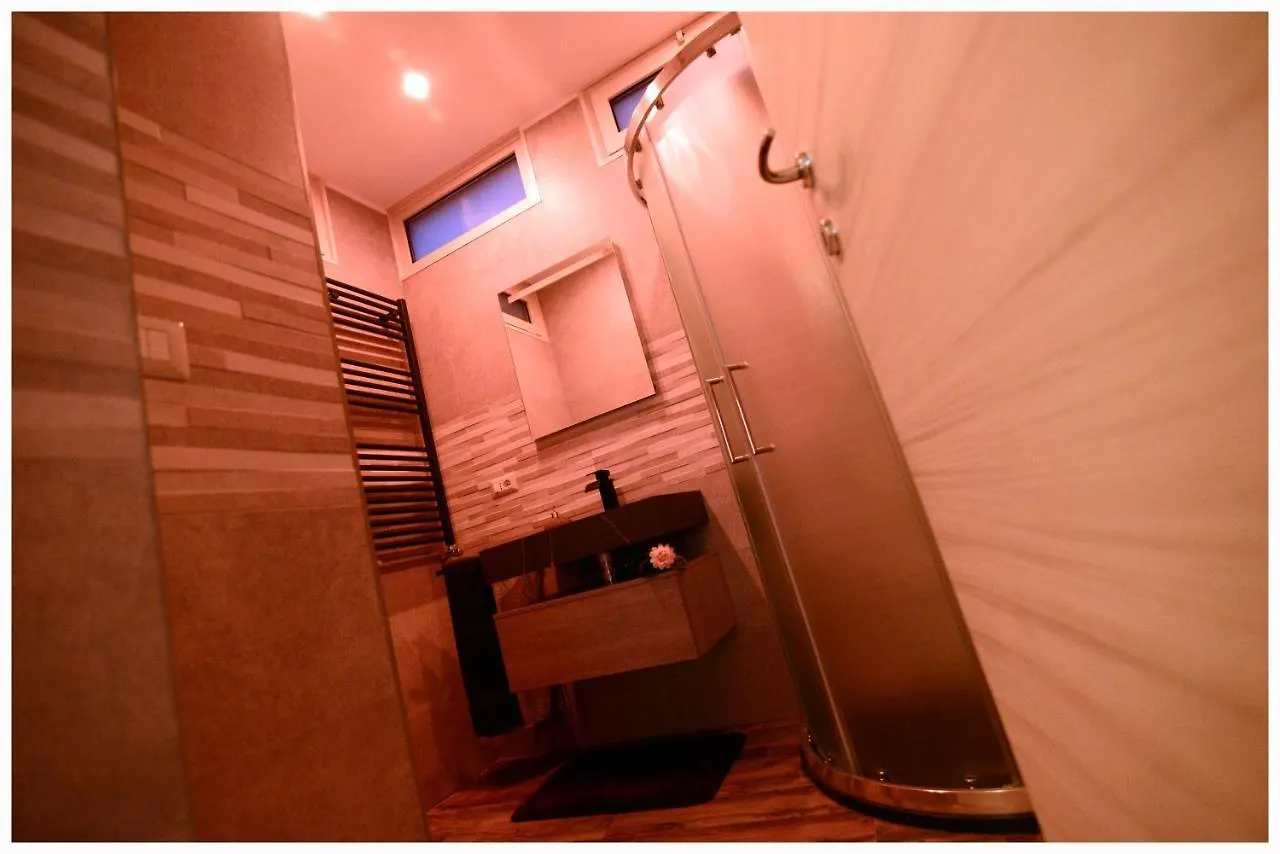Il Villino Apartments Bari 0*,  Italy